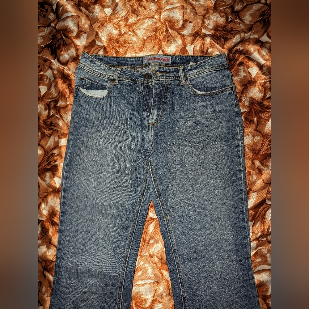 2/$15 Fade Glory Boot Cut Jeans